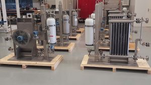 skids for Oil & Gas with cooling and accumulators