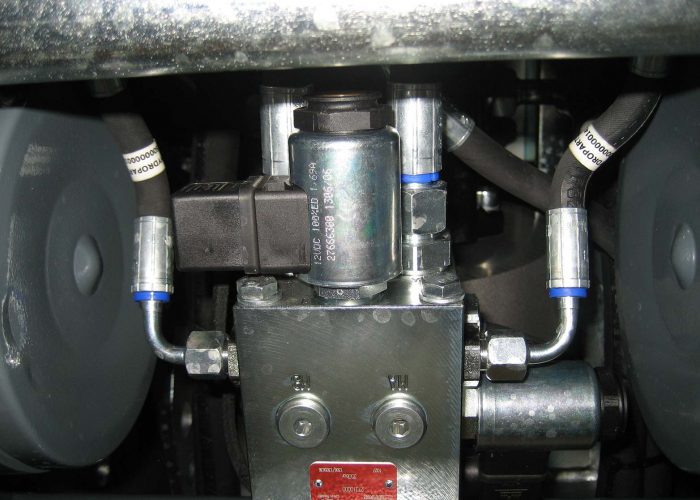 manifold with valves